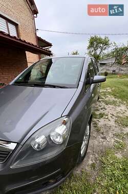 Минивэн Opel Zafira 2007 в Львове