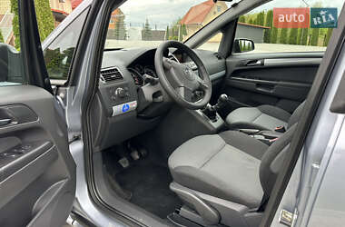 Мінівен Opel Zafira 2006 в 