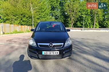 Минивэн Opel Zafira 2006 в Виннице
