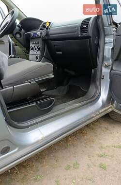 Мінівен Opel Zafira 2004 в 
