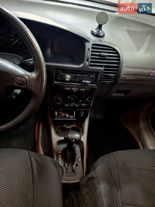 Мінівен Opel Zafira 2002 в Гайсину