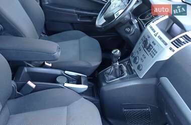 Мінівен Opel Zafira 2009 в 