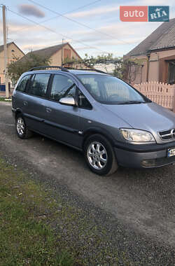Мінівен Opel Zafira 2003 в 