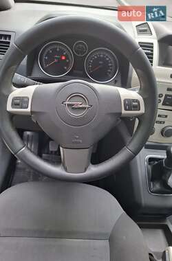 Мінівен Opel Zafira 2008 в 