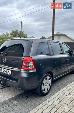 Мінівен Opel Zafira 2011 в 
