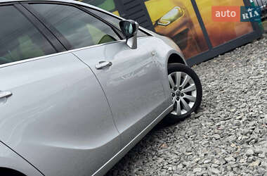 Мінівен Opel Zafira 2012 в 