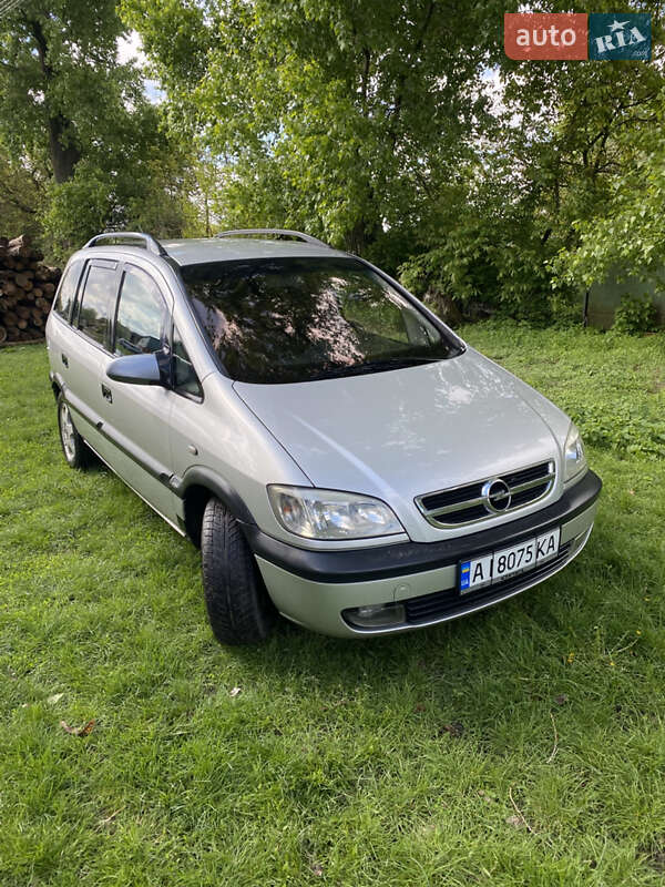 Opel Zafira 2003