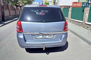 Минивэн Opel Zafira 2009 в 