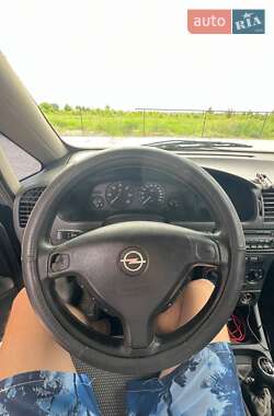 Мінівен Opel Zafira 2004 в 