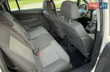 Минивэн Opel Zafira 2008 в 