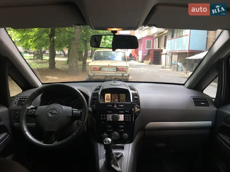 Opel Zafira 2010