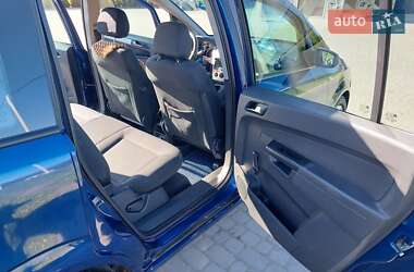 Минивэн Opel Zafira 2008 в 