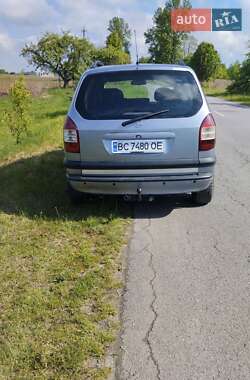 Минивэн Opel Zafira 2003 в 