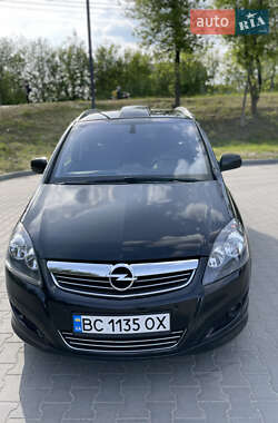 Минивэн Opel Zafira 2010 в 
