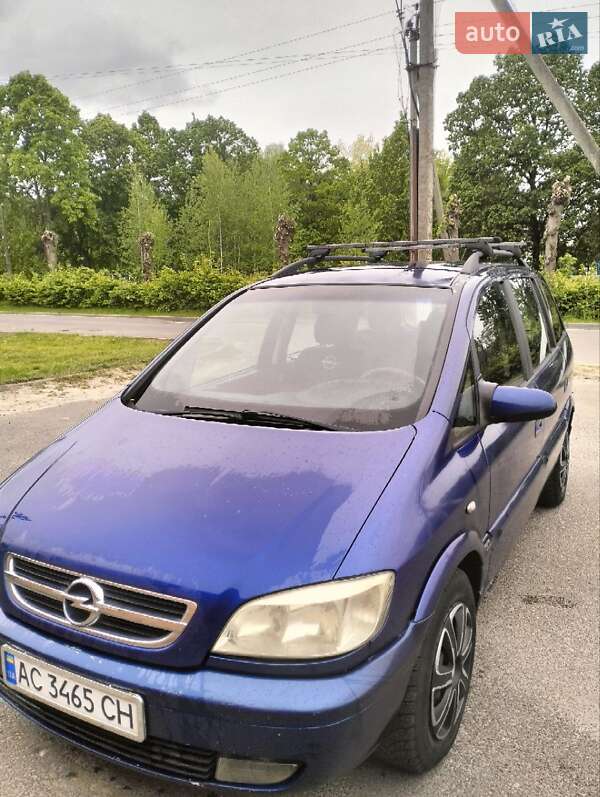 Opel Zafira 2004