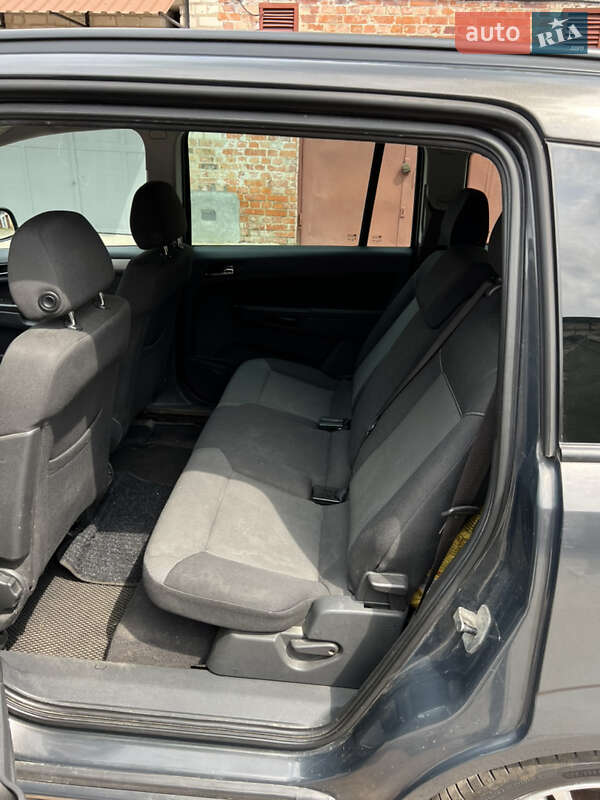 Мінівен Opel Zafira 2014 в Чернігові