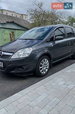 Мінівен Opel Zafira 2009 в Рівному
