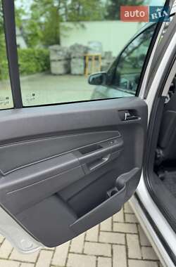 Минивэн Opel Zafira 2009 в 