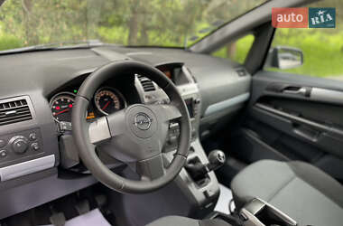 Мінівен Opel Zafira 2005 в 