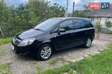 Мінівен Opel Zafira 2010 в Коломиї