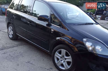 Мінівен Opel Zafira 2010 в 