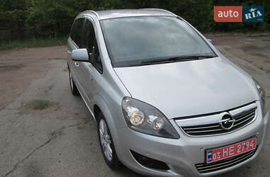 Мінівен Opel Zafira 2012 в Чернігові