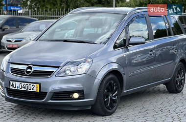 Минивэн Opel Zafira 2006 в Староконстантинове