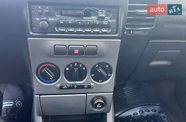 Минивэн Opel Zafira 2003 в 