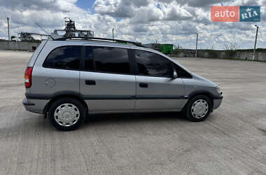 Минивэн Opel Zafira 2001 в 
