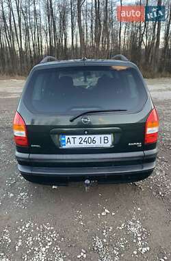 Минивэн Opel Zafira 2002 в 