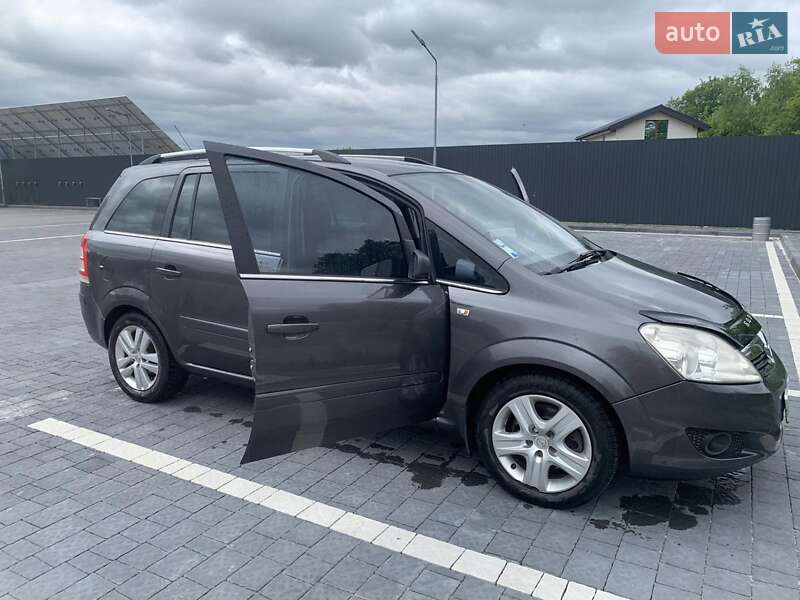Мінівен Opel Zafira 2008 в Самборі