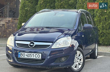 Мінівен Opel Zafira 2010 в 