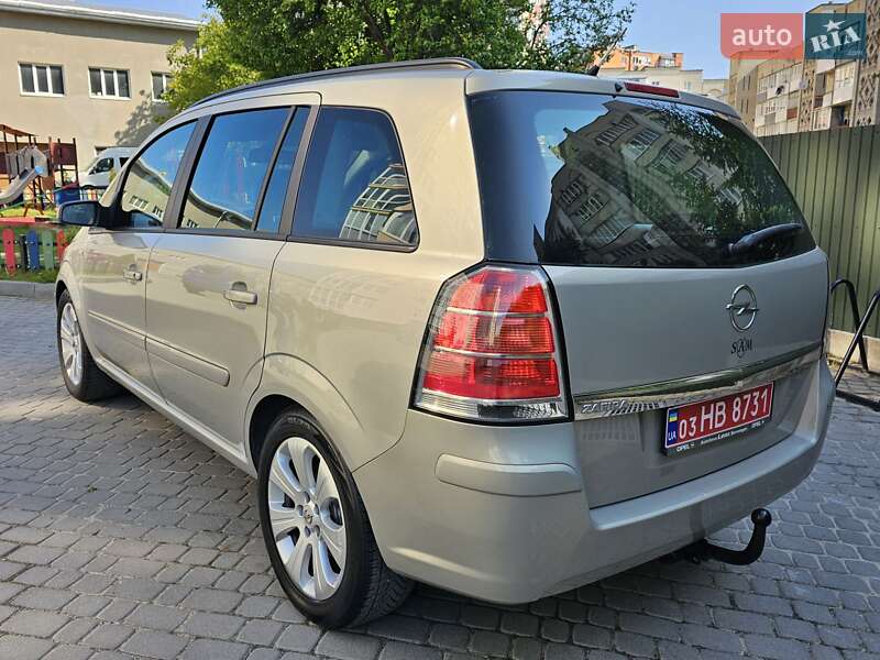 Мінівен Opel Zafira 2008 в Тернополі