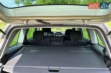 Минивэн Opel Zafira 2010 в 