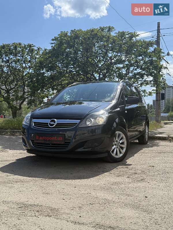 Opel Zafira 2013