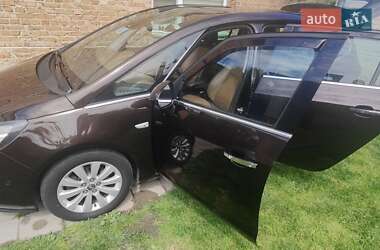Микровэн Opel Zafira 2013 в Львове