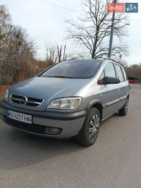 Opel Zafira 2003