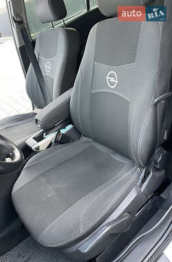 Мінівен Opel Zafira 2008 в 