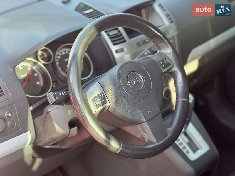 Мінівен Opel Zafira 2006 в Києві