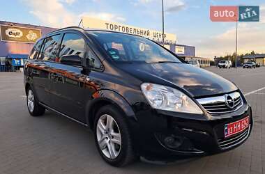 Минивэн Opel Zafira 2009 в 
