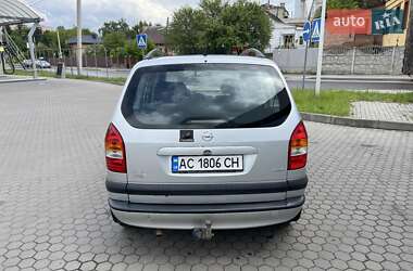Минивэн Opel Zafira 2002 в 