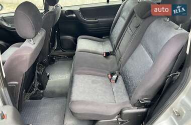 Минивэн Opel Zafira 2002 в 