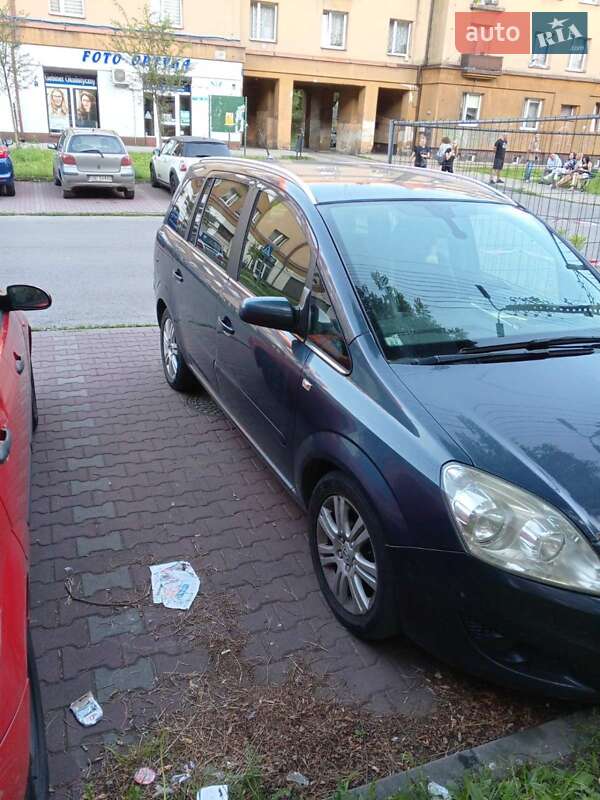 Opel Zafira 2008