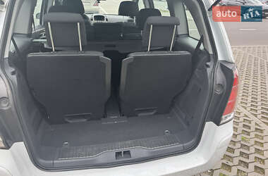 Минивэн Opel Zafira 2008 в 