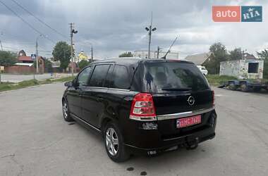 Минивэн Opel Zafira 2009 в 