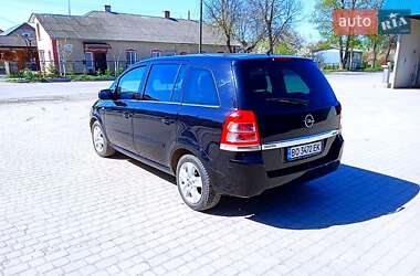 Минивэн Opel Zafira 2011 в 
