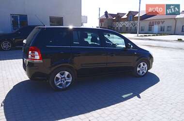Минивэн Opel Zafira 2011 в 