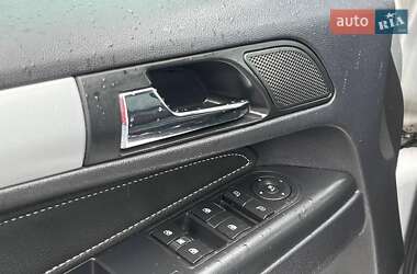 Минивэн Opel Zafira 2010 в 