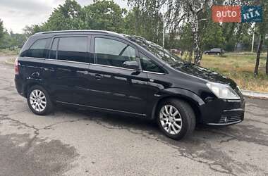 Минивэн Opel Zafira 2006 в 