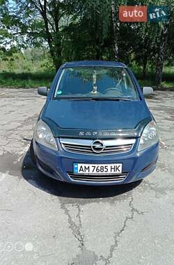 Минивэн Opel Zafira 2011 в Звягеле